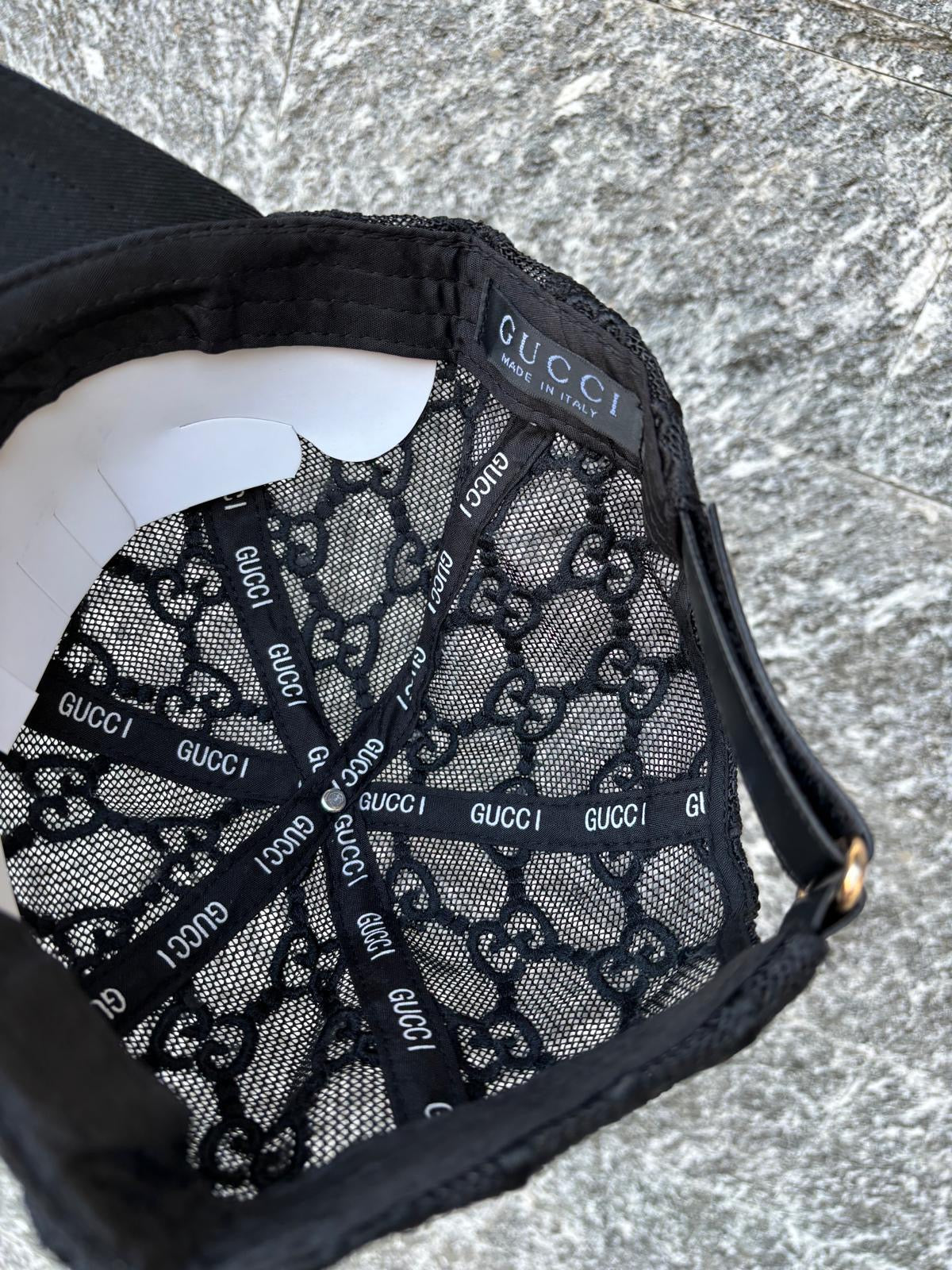 Cappellino velato