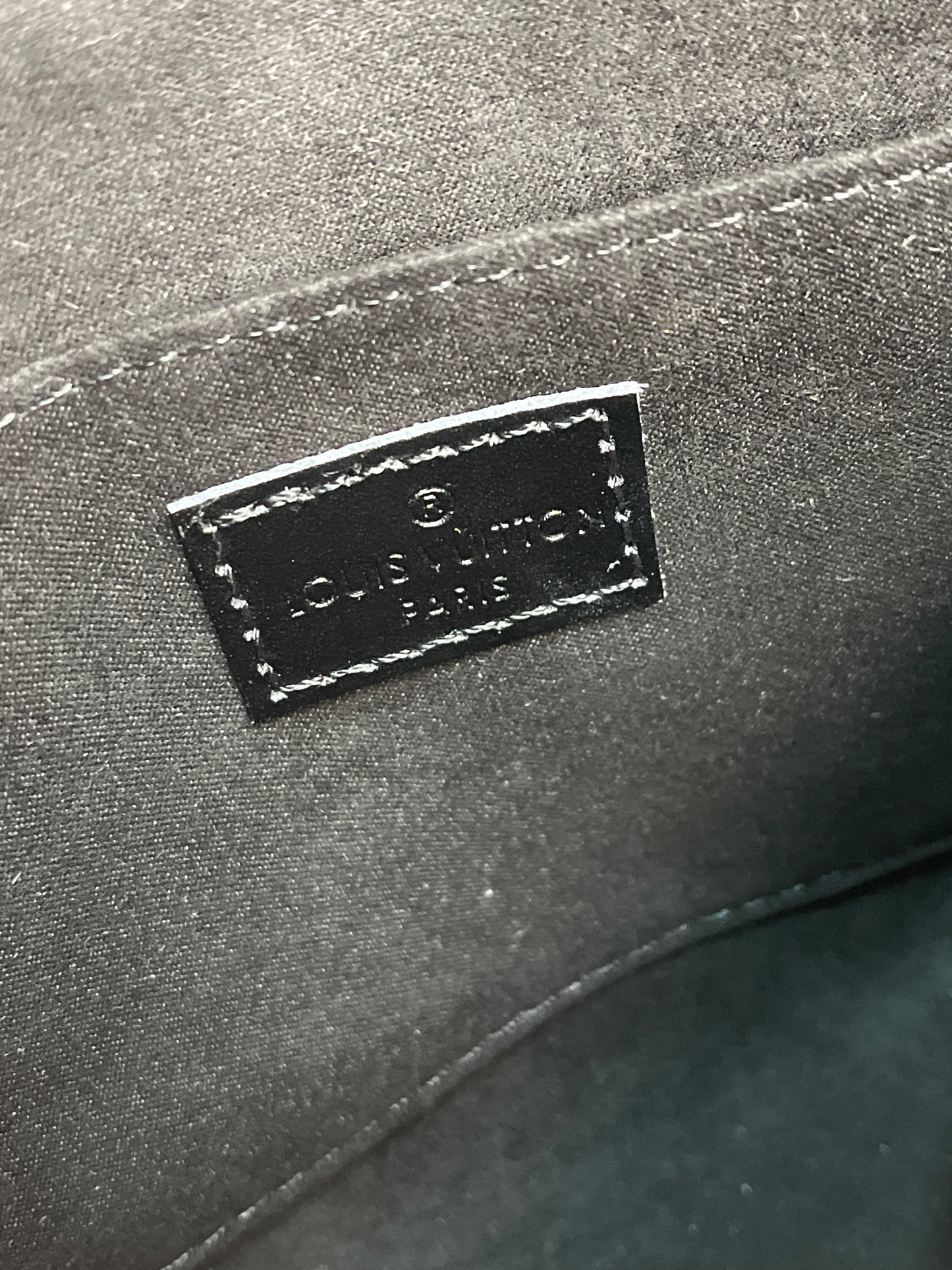 Borsa nera L.V
