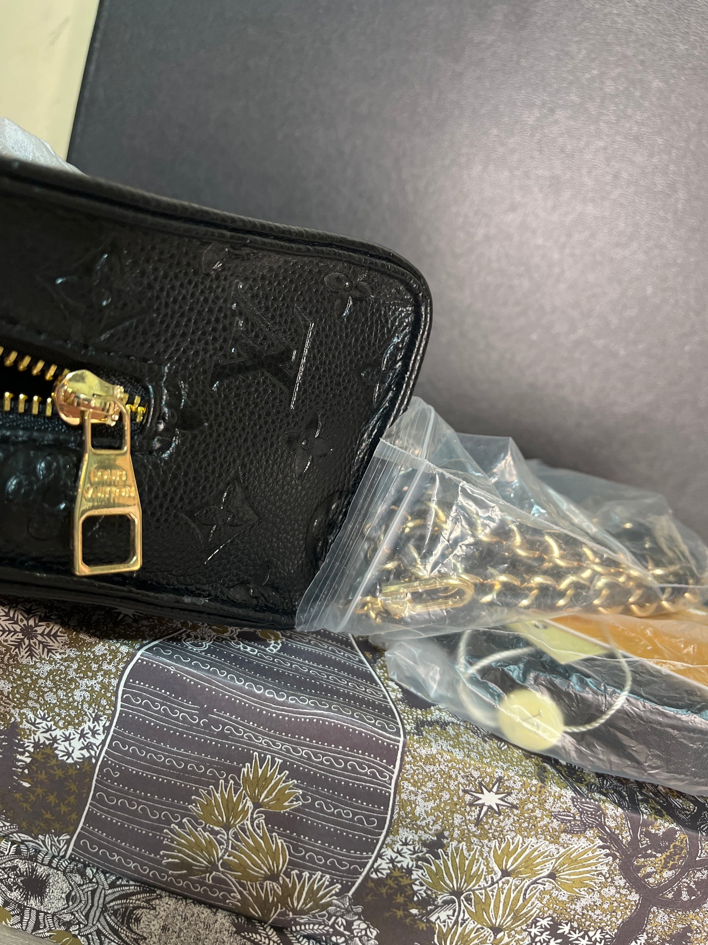 Borsa nera L.V