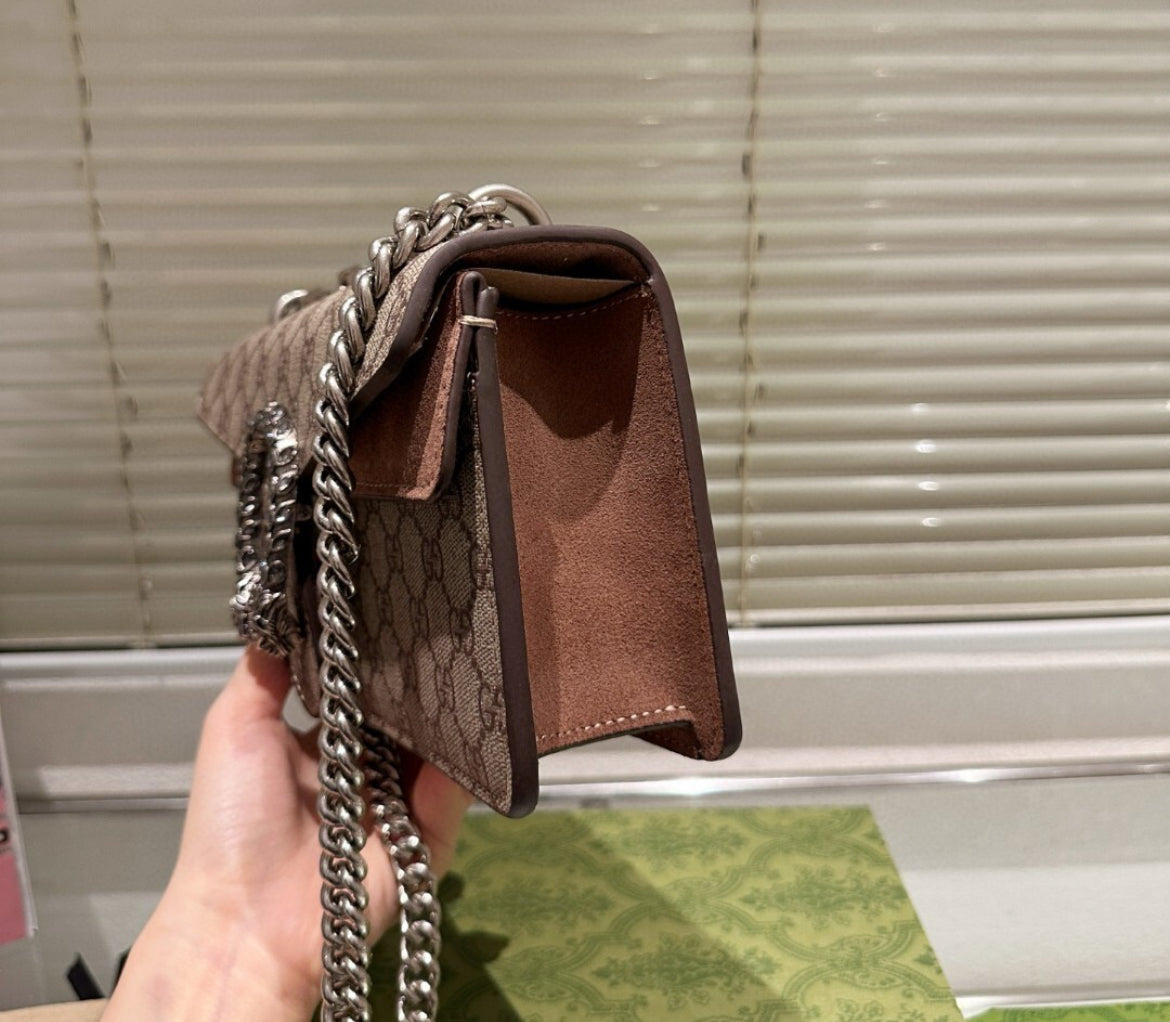 Dyo BAG