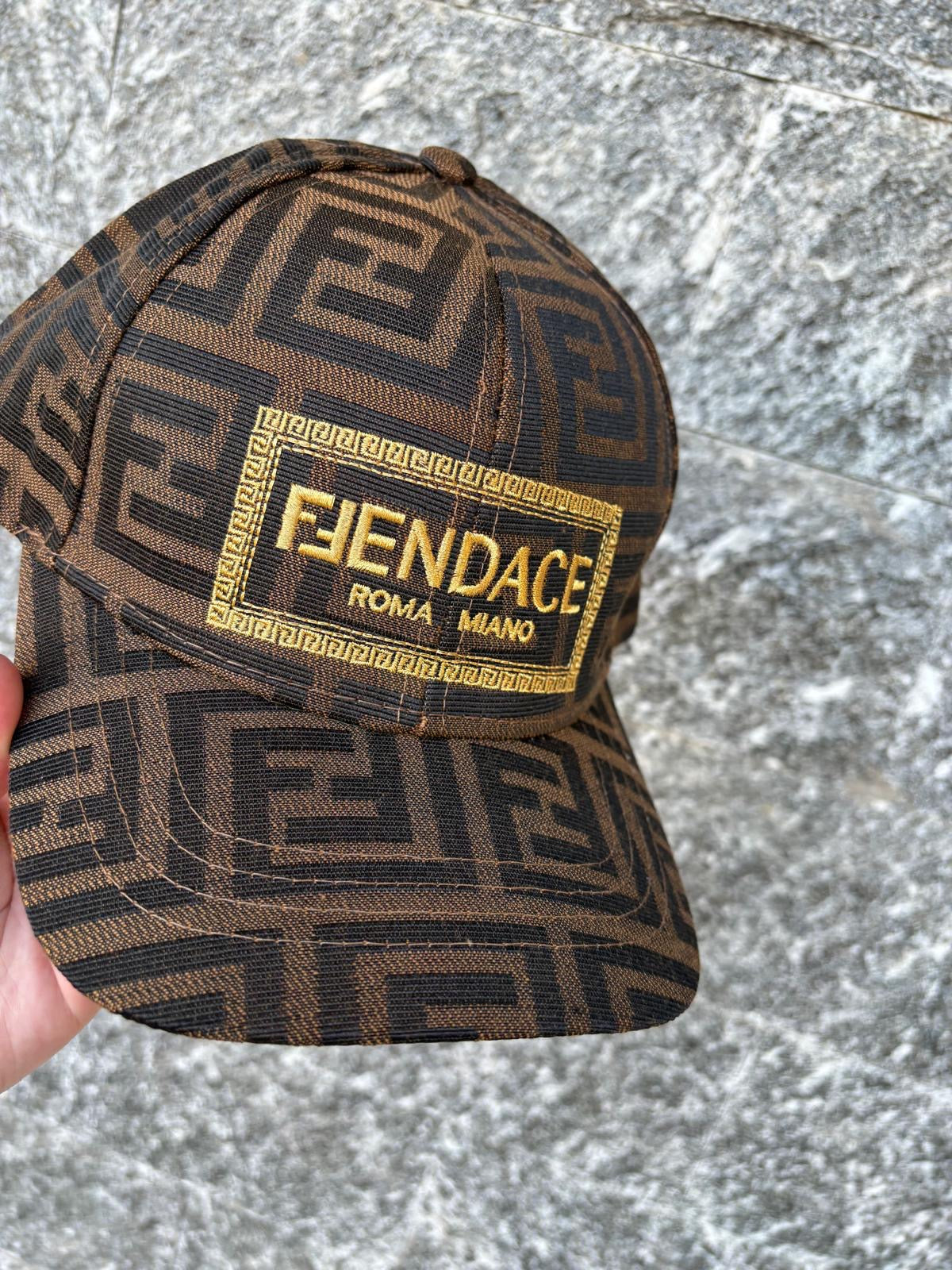 Cappellino ace
