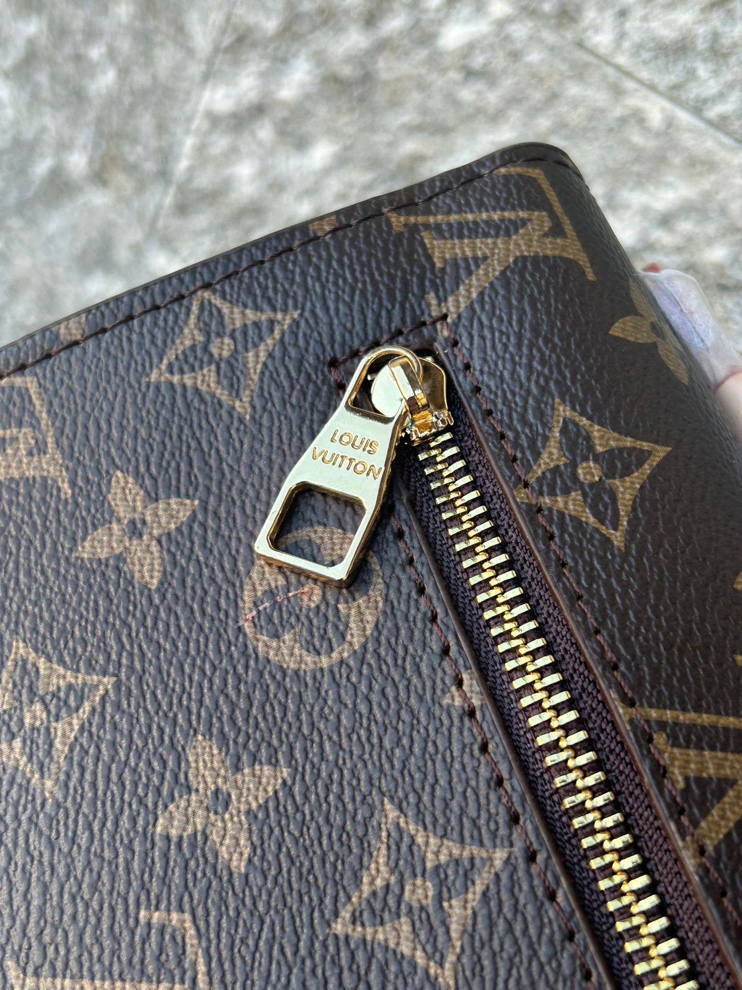 Borsa M